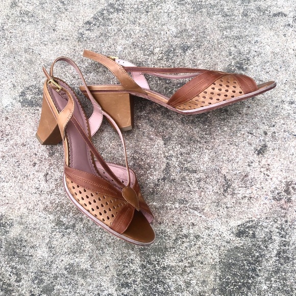 Anthropologie Shoes - Anthropologie Miss Albright Cate Heels sz 9.5
